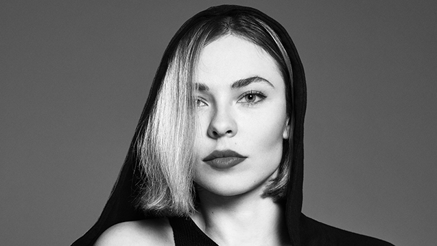 Nina KravizDJ